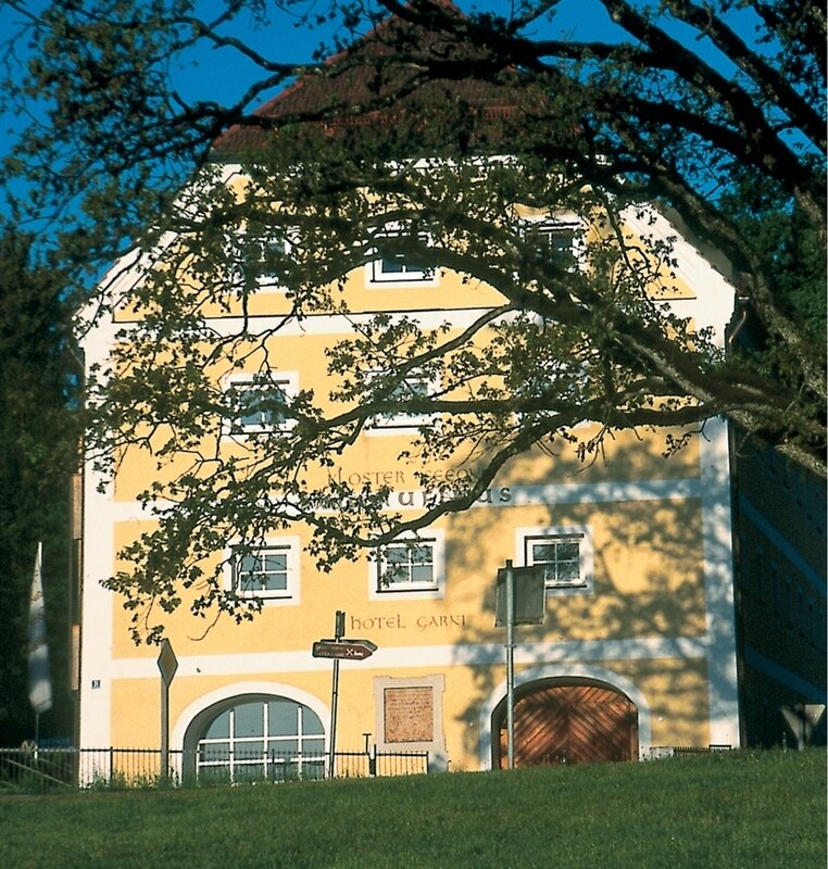 Bild-1 Haus Rufinus am Kloster Seeon - Hotel garni *** in Seeon/Seebruck
