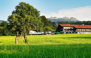 Hotel Seiseralm und Gaststätte Seiserhof Bernau am Chiemsee