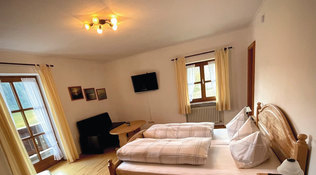 Bild Ferienhaus Daxenbergerdoppelzimmer-kampenwand-3511