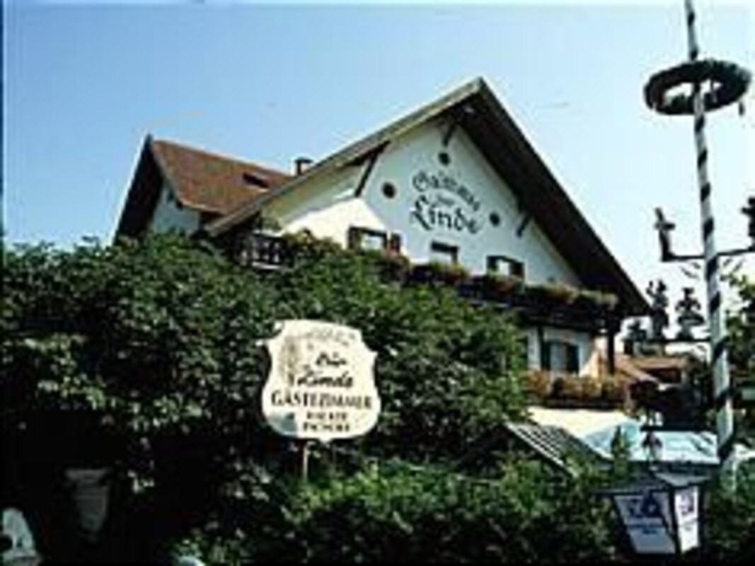 Bild-1 Akzent-Hotel Alte Linde Wieling in 