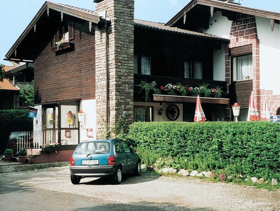 Bild-1 Cafe Gästehaus Strudelmichel in Chieming