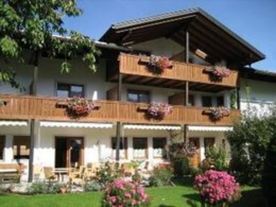 Bild-1 kleines Hotel Edeltraud - garni in Aschau im Chiemgau