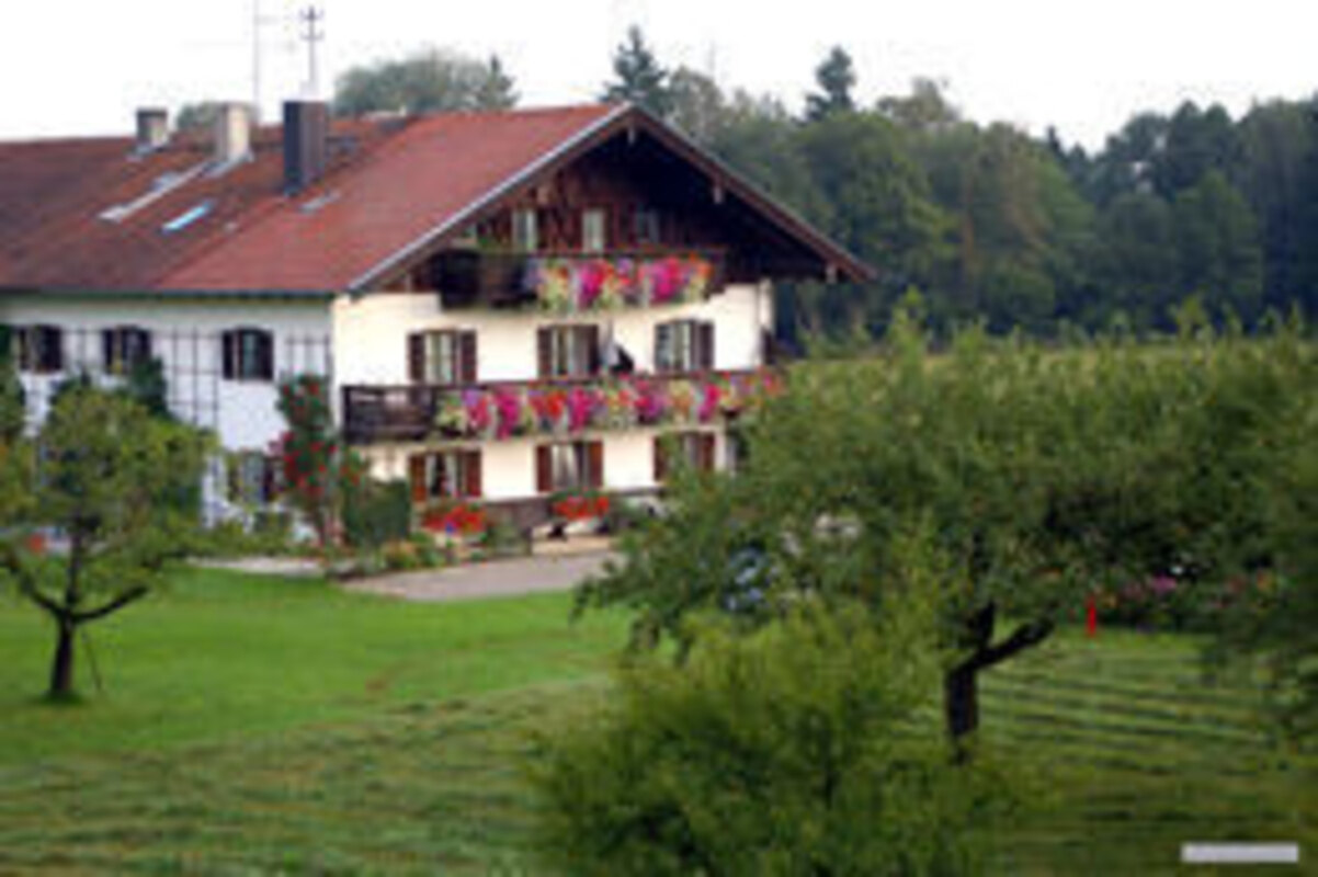 Bild-1 Fischerhof-Ecking - Ferienwohnungen am Simssee in Riedering