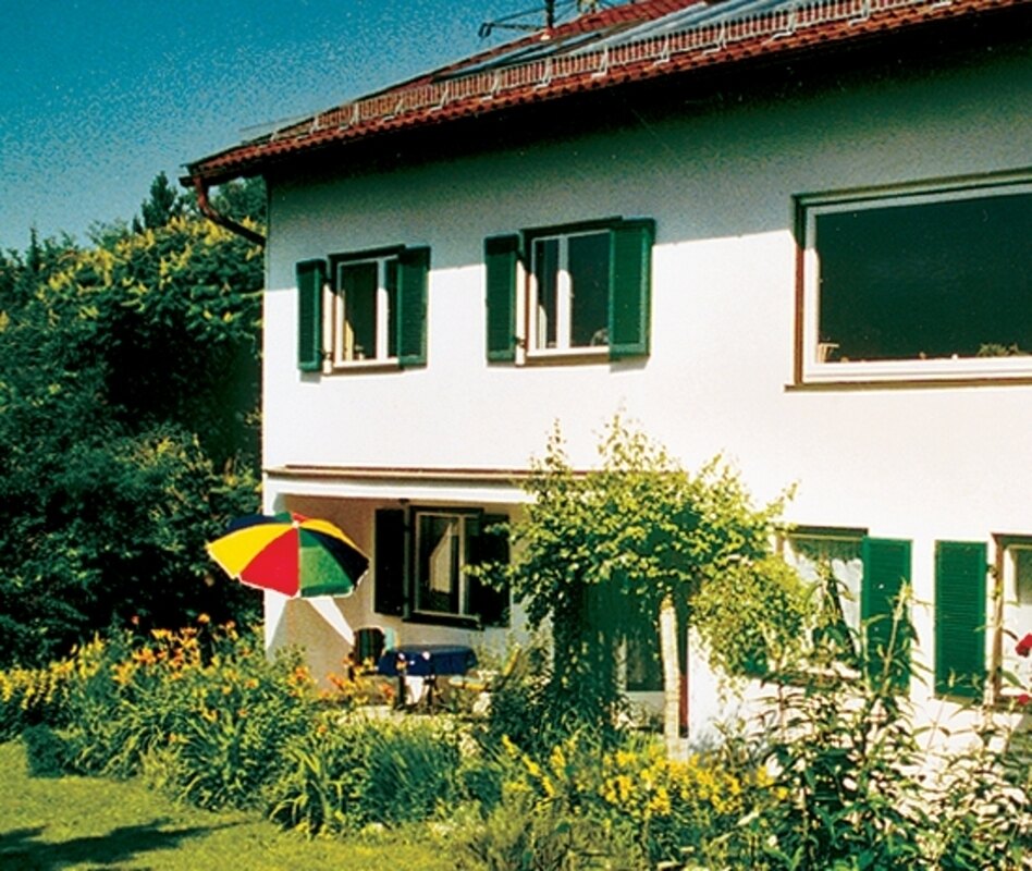 Bild-1 Haus Dr. Degler in Bad Endorf