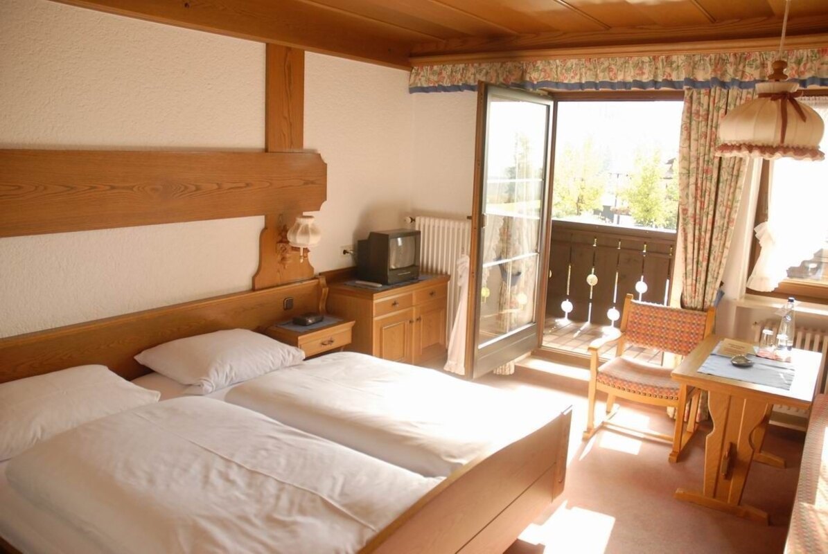 Bild-3 Hotel Seiseralm und Hof Seiserhof Gaststätte Betriebs GmbH in Bernau am Chiemsee