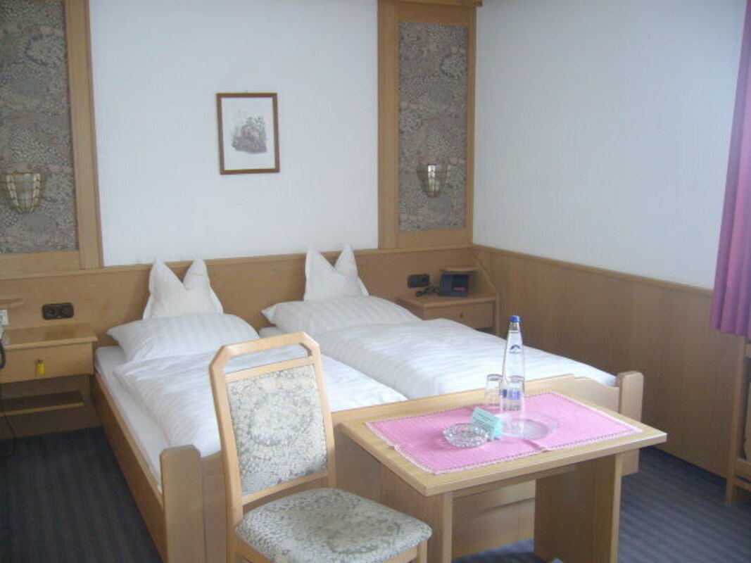 Bild-2 Hotel Seiseralm und Hof Seiserhof Gaststätte Betriebs GmbH in Bernau am Chiemsee