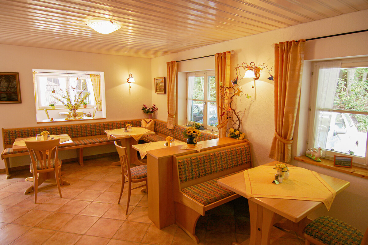 Unterkünfte, Zimmer, Ferienwohnungen am Chiemsee im Chiemgau